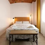 Newly Renovated W Pool & Bikeparking 4*