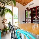 Newly Renovated W Pool & Bikeparking Casa de hóspedes Girona