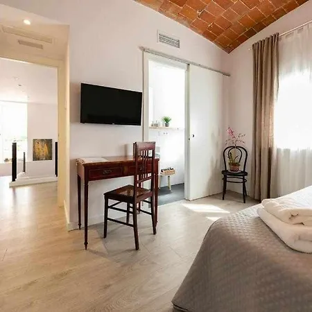 Gasthuis Newly Renovated W Pool & Bikeparking 4*