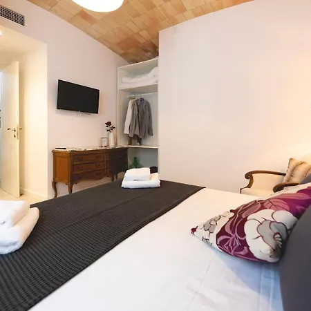 Newly Renovated W Pool & Bikeparking Gerona